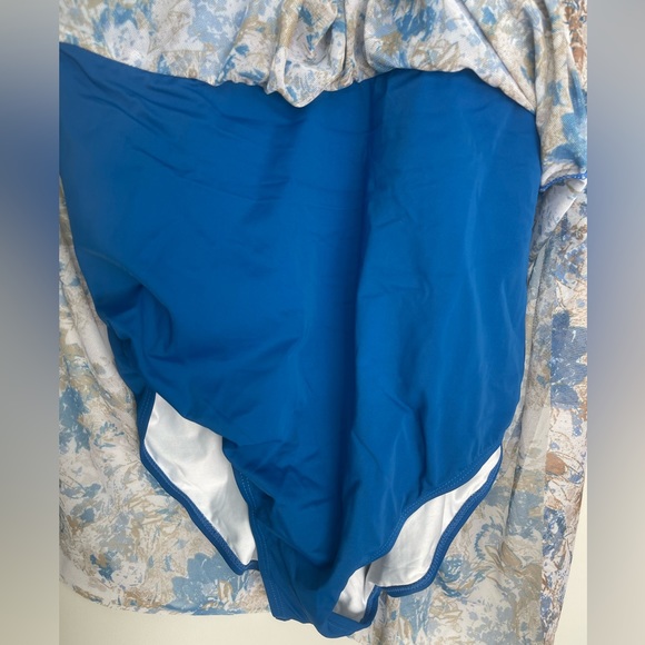 BoomChic NWT  Graphic Patchwork Sculpt Waist Hanky Hem Swim Dress Size 18-20 - Picture 12 of 16